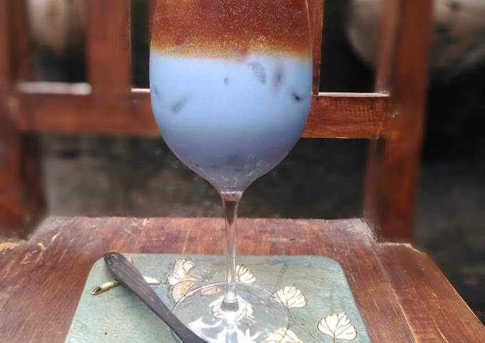 Resep Blue Coconut Latte Of Bunga Telang Oleh Martani Maguantara Cookpad