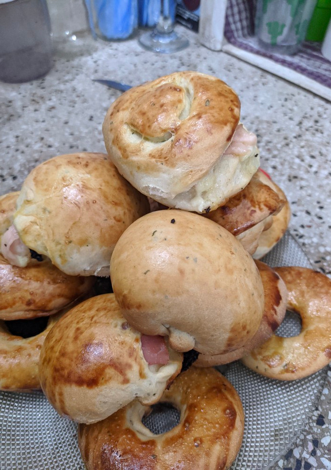 Una foto de Pancitos rellenos