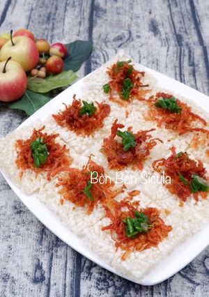 Hình của món Cơm Cháy Mỡ Hành Khô Bò Tép Sấy.
