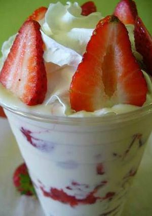 Una foto de Fresas con crema