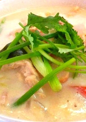 รูปของ ต้มข่าไก่