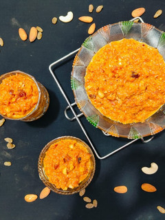 A picture of Creamy Carrot Halwa.