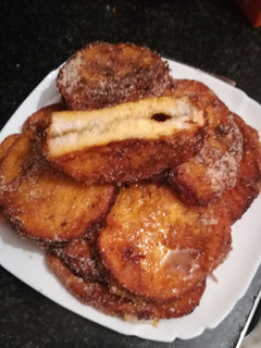 Una foto de Torrijas de flan con aroma de crema catalana