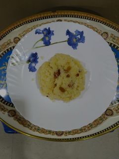शिरा (shira recipe in marathi) रेसिपी चे मुख्य फोटो