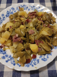 Una foto de Judías con jamón
