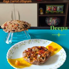 A picture of Ragi Carrot Uttapam.