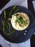 Risotto con gli asparagi e pistacchi