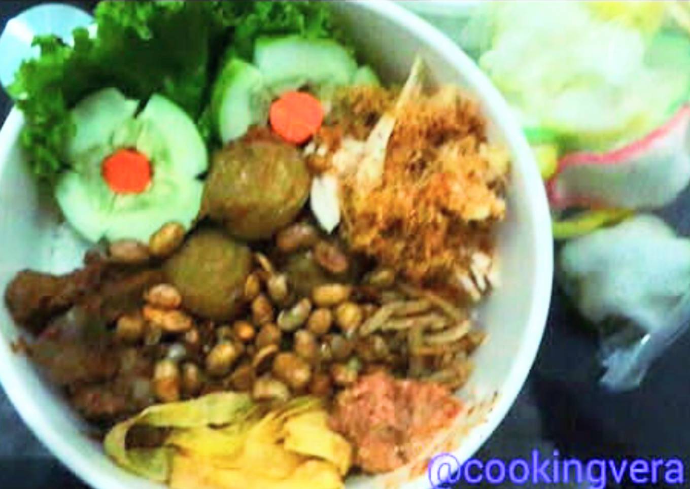 Nasi Ulam Betawi Rice Cooker