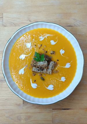 Une photo de 🍠Velouté poireaux patate douce lait de coco