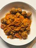 Udang dan Pentol Saus Padang