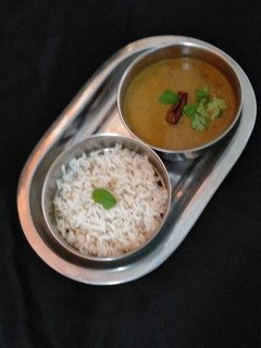 ગુજરાતી દાળ (Gujarati Dal Recipe In Gujarati) રેસીપી મુખ્ય ફોટો