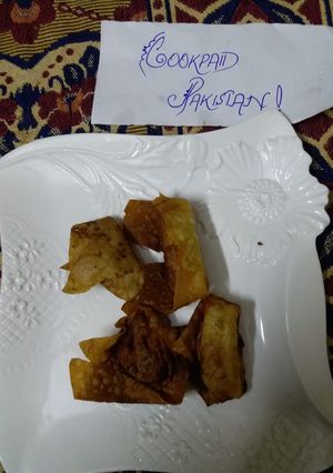 A picture of Yummilicious crispy wontons.