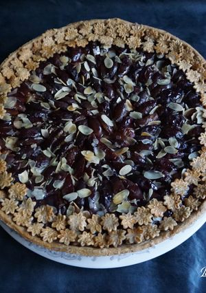 Une photo de Tarte amande & quetsches
