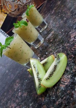 A picture of Kiwi panna.