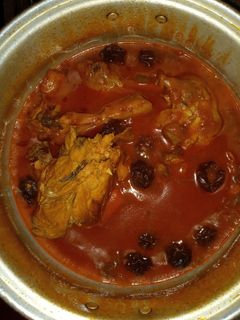 عکسی از دستور خورشت مرغ وآلو