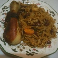A picture of Spaghetti with chicken.
