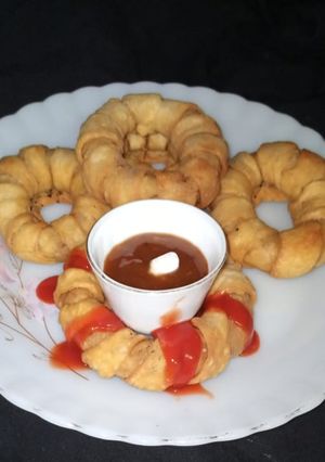 A picture of Chicken ring samosa😋😋.