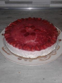 Foto di Cheesecake mascarpone panna e fragole 🍓