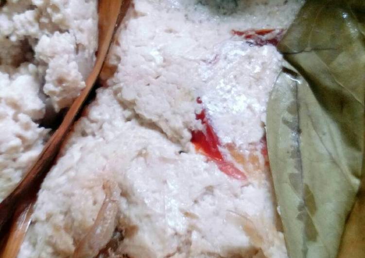 Bahan-bahan Botok T2L(tahu,teri&amp; lele) simpel yang enak Untuk Jualan