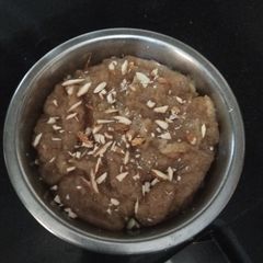 A picture of Singhade ka halwa.