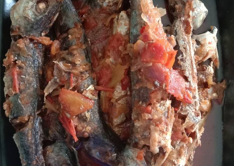 Resep Ikan goreng saos tomat yang enak dan Mudah Dibuat