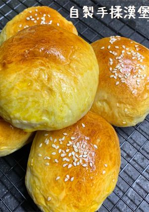 手揉漢堡包 Homemade Burger Buns 的食譜成品照片