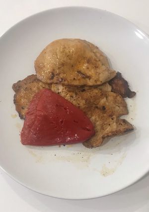 Foto principal de Lomo con pimientos del piquillo de lodosa (oro rojo)