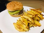 Una foto de cena horno