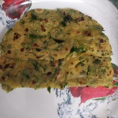 Methi Thepla A picture of Methi Thepla.