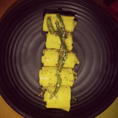 Khandvi A picture of Khandvi.