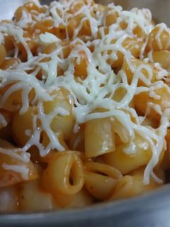 சீஸ் பாஸ்தா (Cheese pasta recipe in tamil) செய்முறை முக்கிய புகைப்படம்