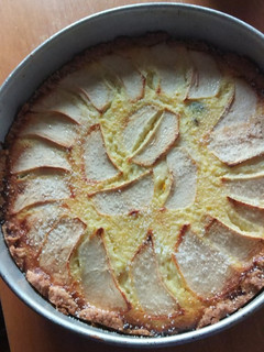 Una foto de Tarta de ricotta, pasas y manzanas