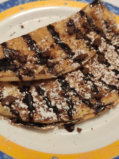 Una foto de Crepes con chocolate