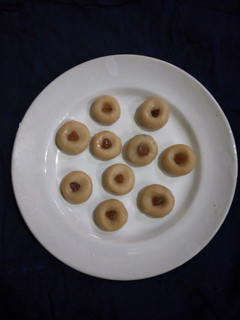 আটার প্যাড়া (atar peda recipe in Bengali) রেসিপির প্রধান ছবি