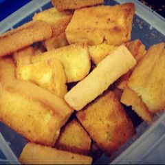 A picture of Khasata cake Rusk.