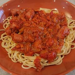 A picture of Hotdogs and Spaghetti.