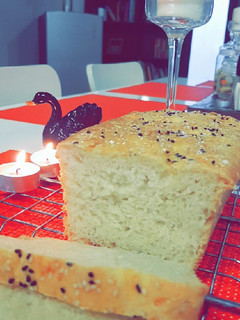 A picture of White Bread.