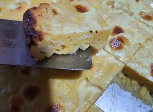 Una foto de Sopa paraguaya argentinaza