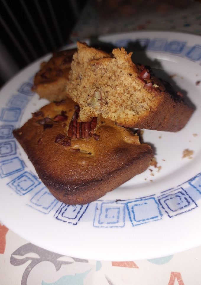 Una foto de Torta de harina 🌰 castañas y nueces