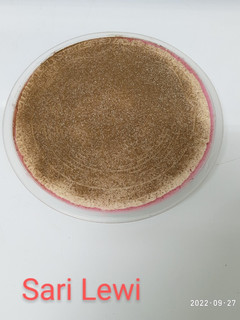Una foto de Tarta de obleas, con crema pastelera de colores hecha en microondas (9 ingredientes)