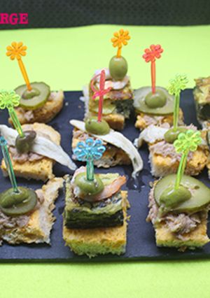 Foto principal de Pinchos de tortilla de acelgas y manzana