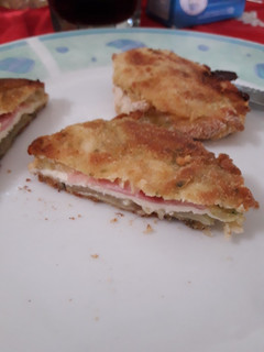 Una foto de Croquetas de zuchini rellenas al horno