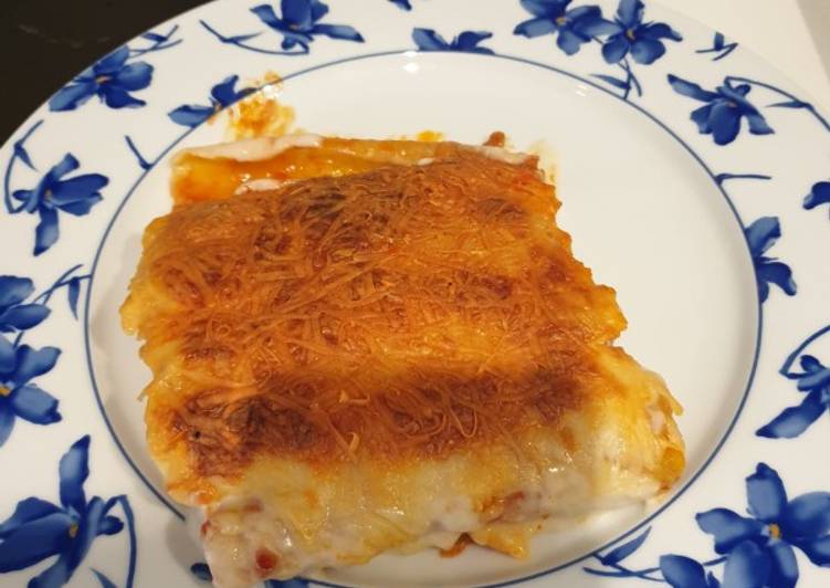 Canelones de carne y cebolla