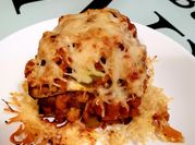 Una foto de lasagna de berenjena y soja