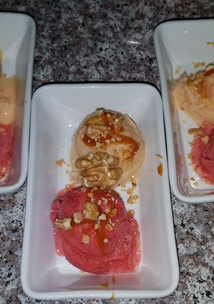 Une photo de Glace pêche et fraise
