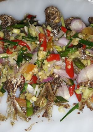 Foto resep Ikan selar garing sambal matah