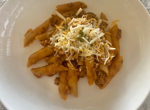 Una foto de Penne rigate Pasta roja