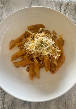 Una foto de Penne rigate Pasta roja