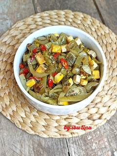 Foto resep Oseng Sayur Asin & Tahu Kuning