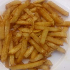 A picture of Fried chips.
